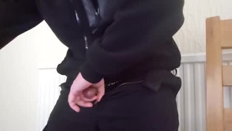 Snapshot of mrtribute23 chatting on 02-04-25, 11:05 MrTribute online show from 02-04-25, 11:05