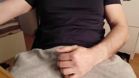 Snapshot of mrtsch chatting on 03-20-26, 08:08 Tony online show from 03-20-26, 08:08