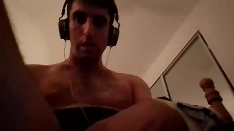 Snapshot of mrwhite017 chatting on 01-21-25, 07:06 Mrwhite017 online show from 01-21-25, 07:06