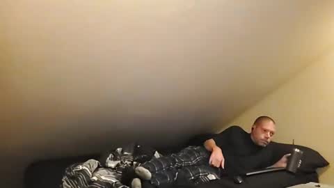 Snapshot of mrxhere chatting on 09-09-25, 09:14 mrxhere online show from 09-09-25, 09:14