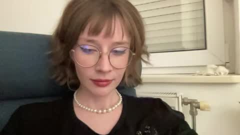 ms_christiana online show from 05-04-26, 09:22