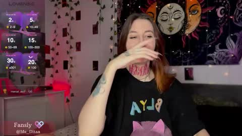 Dita online show from 12-19-25, 11:56