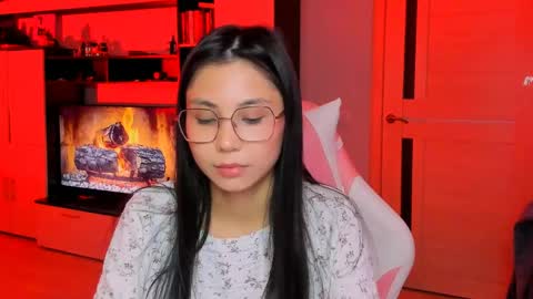 Snapshot of ms_emily_ chatting on 04-30-26, 04:35 ms_emily_ online show from 04-30-26, 04:35
