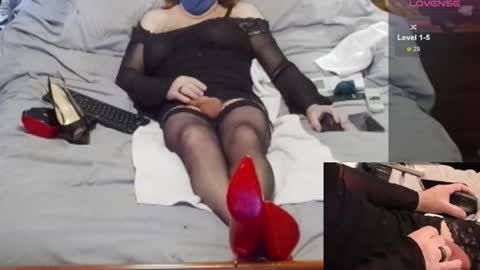 Snapshot of ms_jen chatting on 03-25-26, 11:33 Jennifer online show from 03-25-26, 11:33