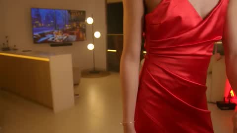 Samantha online show from 02-15-26, 07:51