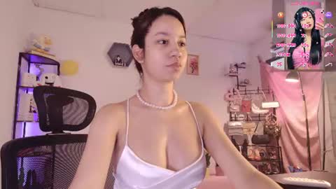 Snapshot of ms_lissa chatting on 07-08-26, 06:01 MISS LISSA online show from 07-08-26, 06:01