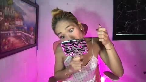Snapshot of ms_maureenx69x chatting on 04-28-26, 07:02 ms_maureenx69x online show from 04-28-26, 07:02