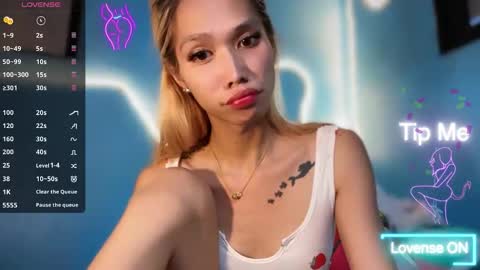 Snapshot of ms_maureenx69x chatting on 05-21-26, 09:33 ms_maureenx69x online show from 05-21-26, 09:33