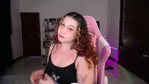 Manuela3 online show from 05-18-26, 06:47