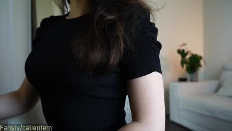 Snapshot of ms_seductive chatting on 04-03-26, 01:53 Your M online show from 04-03-26, 01:53