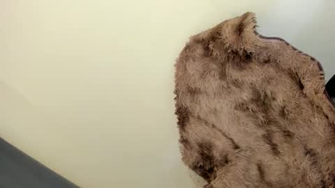 selena online show from 01-19-25, 10:39