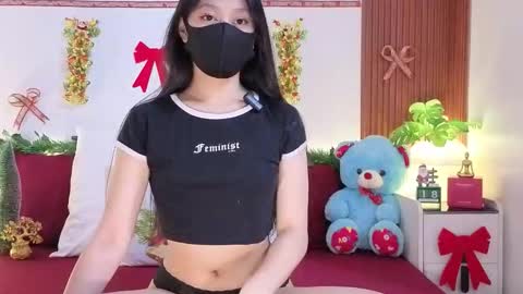 Snapshot of ms_shye chatting on 11-18-25, 04:50 ms_shye online show from 11-18-25, 04:50