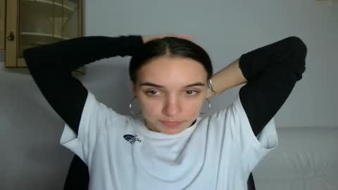 Snapshot of ms_sophiee chatting on 03-12-25, 07:17 ms_sophiee online show from 03-12-25, 07:17