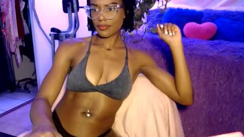 Snapshot of msemonibrown chatting on 06-08-26, 05:02 CocoSage online show from 06-08-26, 05:02