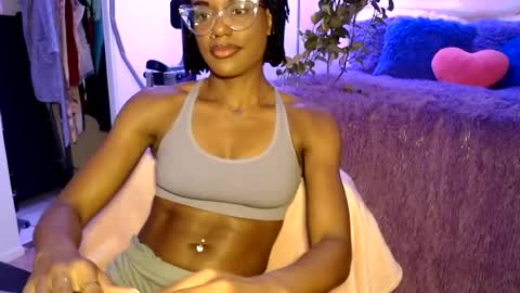 Snapshot of msemonibrown chatting on 06-16-26, 05:43 CocoSage online show from 06-16-26, 05:43