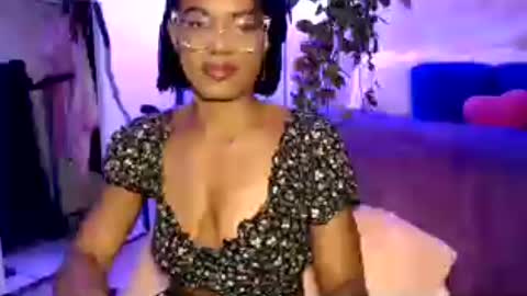 Snapshot of msemonibrown chatting on 07-06-26, 04:53 CocoSage online show from 07-06-26, 04:53