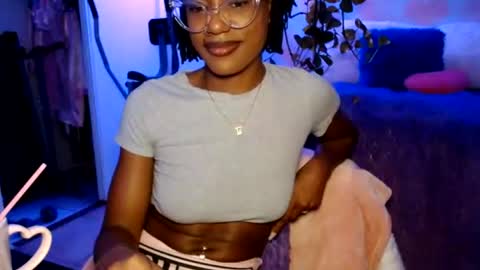 Snapshot of msemonibrown chatting on 07-15-26, 05:34 CocoSage online show from 07-15-26, 05:34