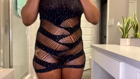 Ms. LOYALTY  online show from 10-02-25, 03:13