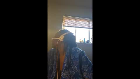 msmechocolate online show from 05-09-26, 12:05