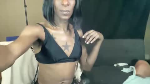 Snapshot of msmerlinmystique chatting on 02-06-25, 01:05 Merlin Mystique online show from 02-06-25, 01:05