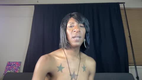 Snapshot of msmerlinmystique chatting on 02-20-25, 10:05 Merlin Mystique online show from 02-20-25, 10:05