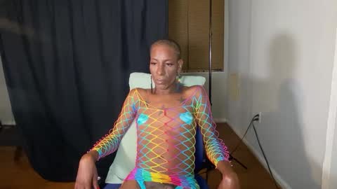 Snapshot of msmerlinmystique chatting on 10-10-25, 09:30 Merlin Mystique online show from 10-10-25, 09:30