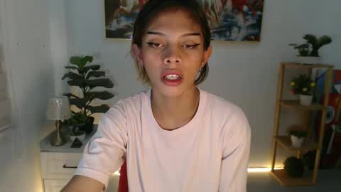 Snapshot of msmeygan chatting on 01-09-25, 02:33 msmeygan online show from 01-09-25, 02:33
