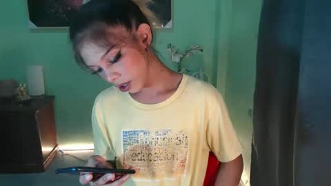 Snapshot of msmeygan chatting on 01-25-25, 04:23 msmeygan online show from 01-25-25, 04:23