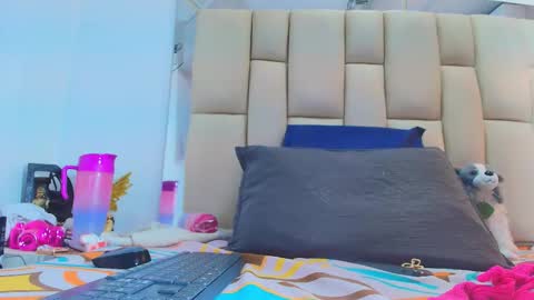 FERNANDA 3 online show from 01-17-26, 03:11