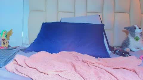 FERNANDA 3 online show from 02-15-26, 07:51