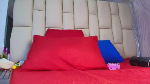 FERNANDA 3 online show from 04-15-26, 03:13