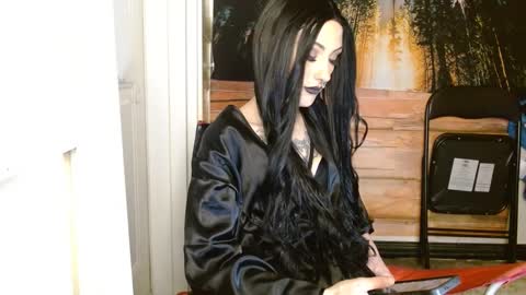 Snapshot of msvioletx chatting on 03-04-25, 11:54 MsVioletx online show from 03-04-25, 11:54