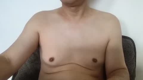 Snapshot of mtakashi2 chatting on 10-13-25, 05:07 mtakashi2 online show from 10-13-25, 05:07