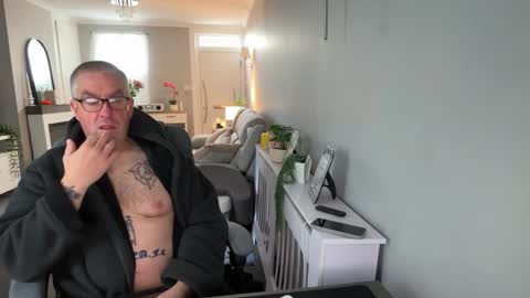 mtb1697 online show from 10-18-25, 09:21