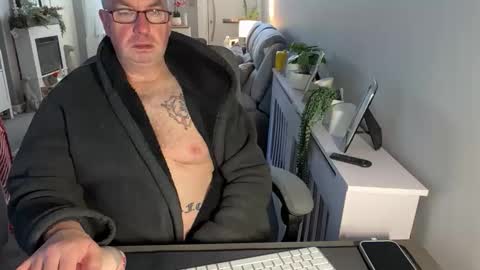 mtb1697 online show from 12-20-25, 10:44