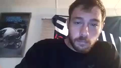 Snapshot of mtucker111117 chatting on 09-28-25, 11:48 mtucker111117 online show from 09-28-25, 11:48