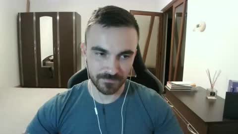 Snapshot of mu5clemania chatting on 05-12-26, 06:49 Victor online show from 05-12-26, 06:49