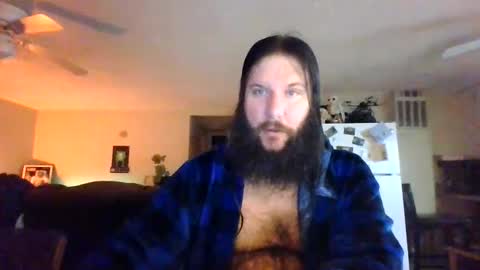 Snapshot of mudge chatting on 01-03-25, 05:39 Mudge online show from 01-03-25, 05:39