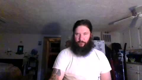 Snapshot of mudge chatting on 06-29-26, 10:21 Mudge online show from 06-29-26, 10:21