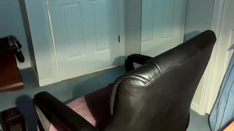 Snapshot of muff3ater chatting on 05-25-26, 06:08 muff3ater online show from 05-25-26, 06:08