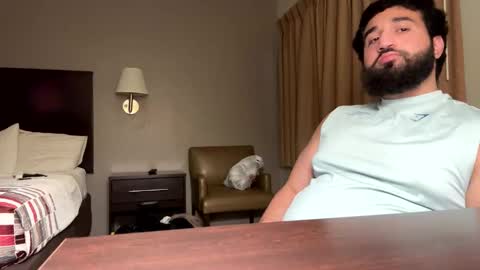 muhieddinramadan204 online show from 09-12-25, 11:59