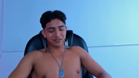 Snapshot of muichiro_tokito1 chatting on 12-21-24, 08:28 muichiro tokito1 online show from 12-21-24, 08:28