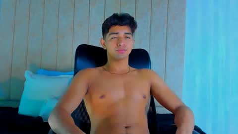 Snapshot of muichiro_tokito1 chatting on 02-16-25, 04:20 muichiro tokito1 online show from 02-16-25, 04:20