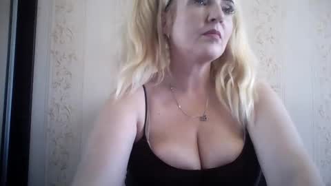 Snapshot of multiply_orgazm chatting on 01-18-25, 10:39 Multiply orgazm online show from 01-18-25, 10:39