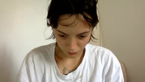 Snapshot of munchi_ chatting on 01-22-25, 02:14   online show from 01-22-25, 02:14