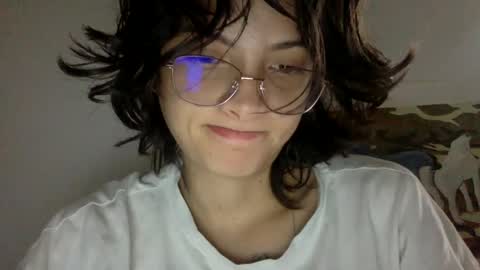 Snapshot of munchi_ chatting on 02-11-25, 01:09   online show from 02-11-25, 01:09