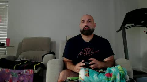 Snapshot of munchies420 chatting on 07-27-26, 11:39 Bearded online show from 07-27-26, 11:39