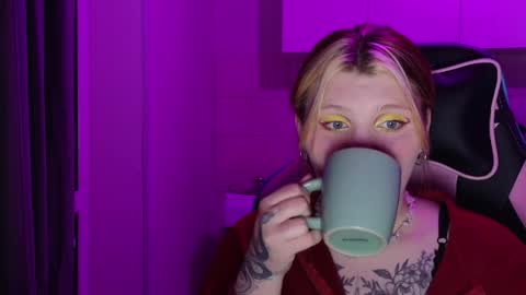 Milana online show from 05-23-26, 04:44