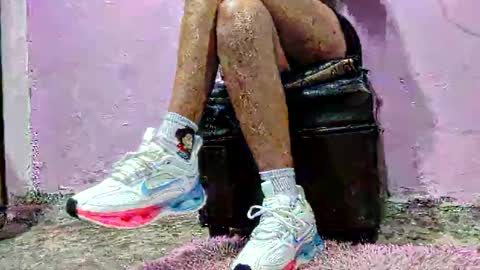 Snapshot of murielbrown chatting on 01-12-25, 01:21 Muriel online show from 01-12-25, 01:21