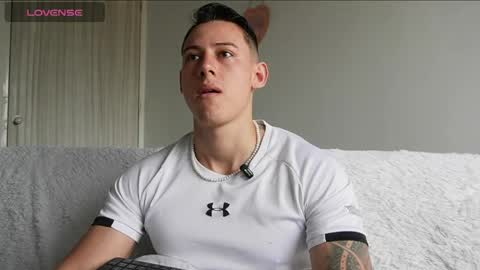 muscle_king_cum online show from 05-28-26, 12:57